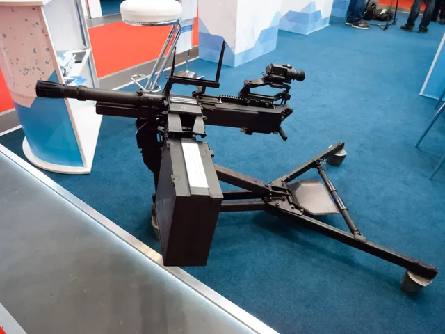 UAG-40 automatic grenade launcher, Belt-fed 40 mm automatic grenade launcher, Infantry Weapons - view 2
