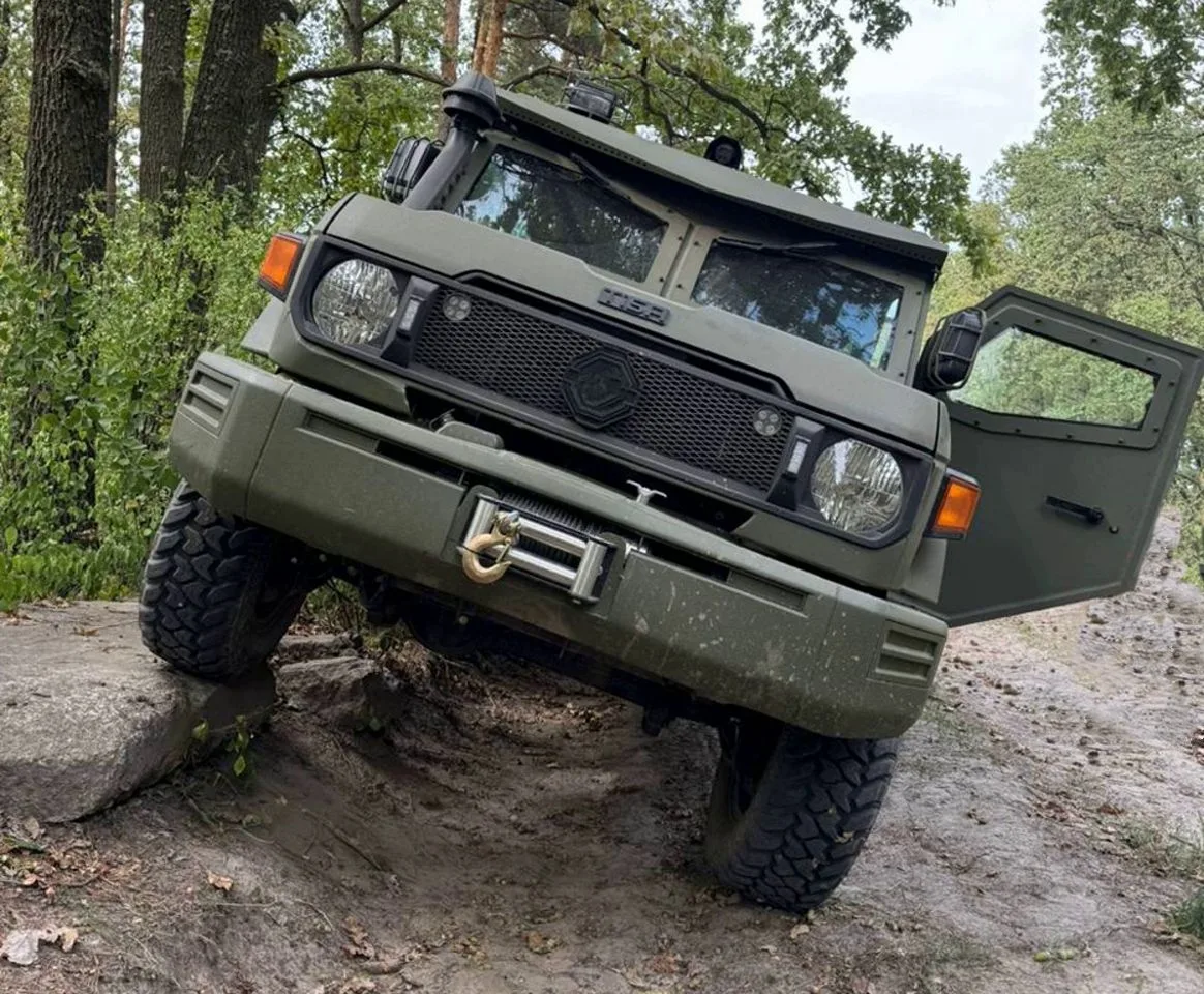 UAT-TISA, light armored tactical pickup, Armored Vehicles