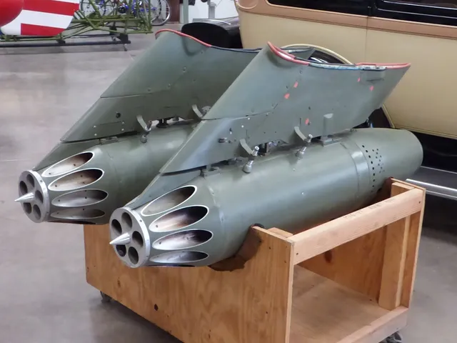 UB-16UM rocket pod, 16-tube rocket launcher pod for S-5 rockets, Support Equipment - view 1