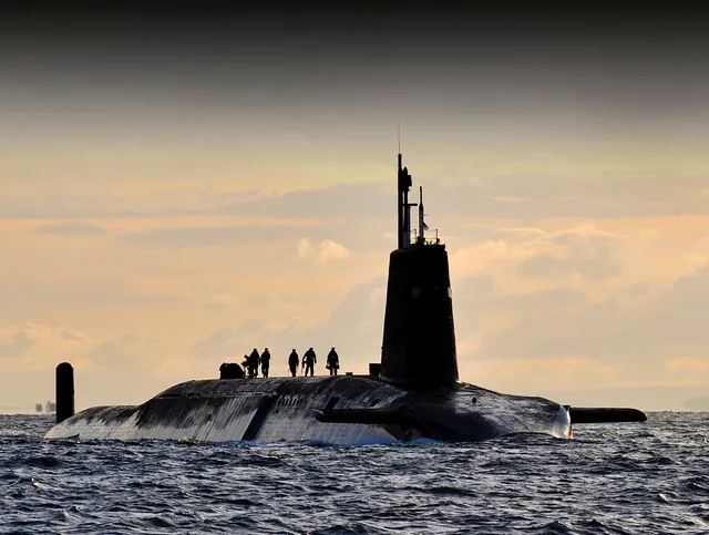 Vanguard-class submarine, Nuclear-powered ballistic missile submarine, Naval Systems - view 1