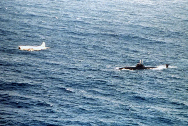 Victor III-class submarine, Nuclear-powered attack submarine, Naval Systems - view 2