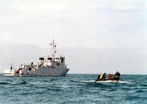 Vulcain class, Clearance-diver support vessel (BBPD), Naval Systems