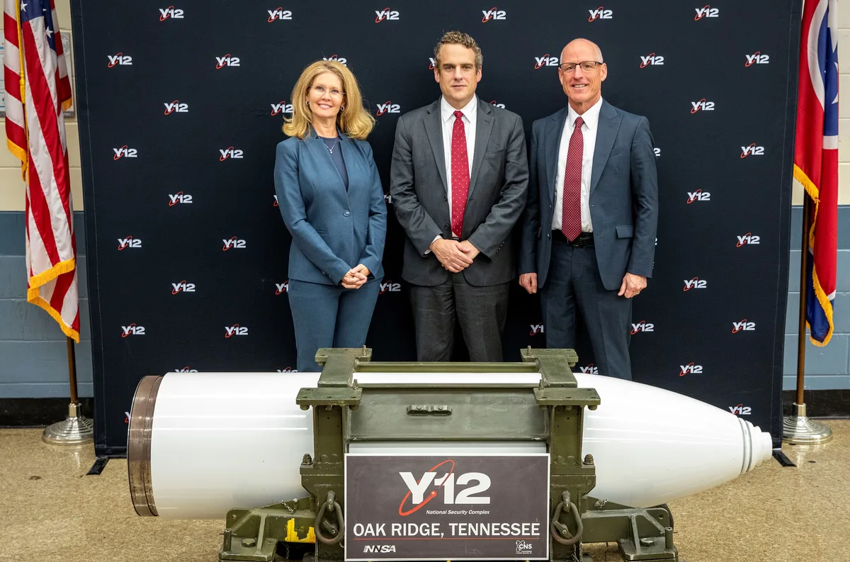 W80-4 Life Extension Program, Nuclear warhead life-extension program, Munitions