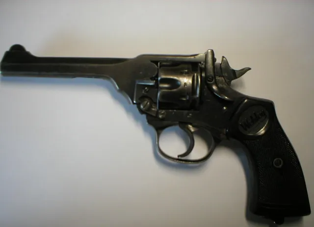 Webley Mk IV revolver, Service revolver, Infantry Weapons - view 1