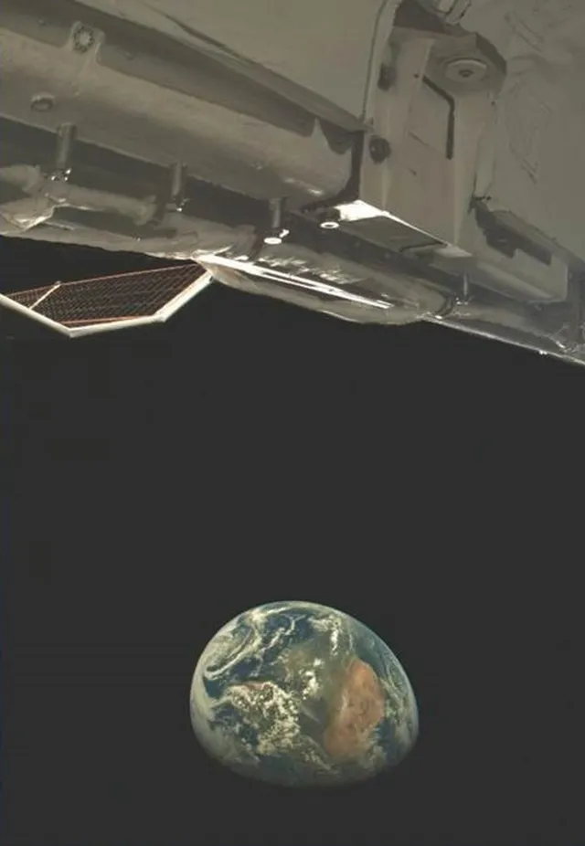 X-37B Orbital Test Vehicle, Reusable unmanned orbital test vehicle, Support Equipment - view 2